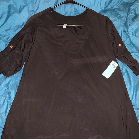 Persecution concept v neck quarter length blouse - Picture 1 of 3